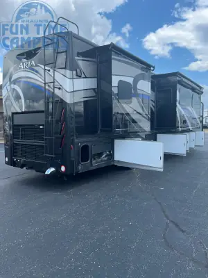 2019 Thor Motor Coach ARIA 3601 photo 5