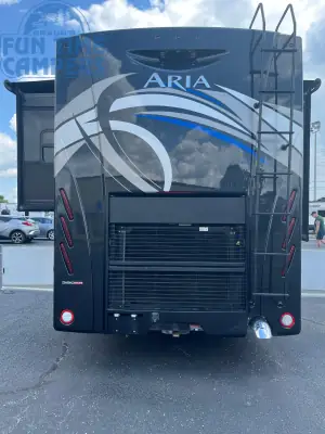 2019 Thor Motor Coach ARIA 3601 photo 6