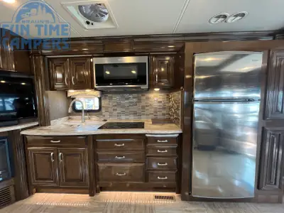 2019 Thor Motor Coach ARIA 3601 photo 32