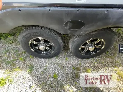 2021 Forest River Vengeance Rogue 29KS photo 10