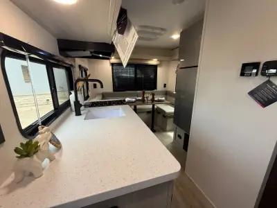 2027 Coachmen Catalina Summit Series 7 154RDX photo 10