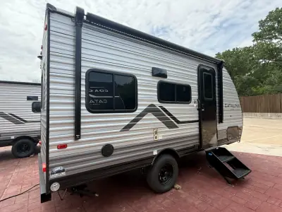 2027 Coachmen Catalina Summit Series 7 154RDX photo 4