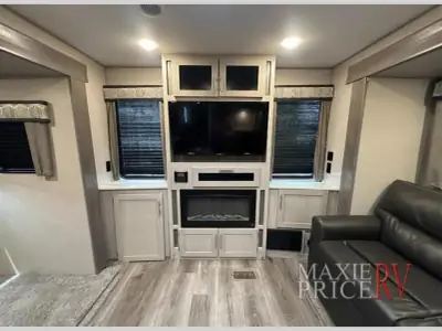 2022 Coachmen Catalina Legacy 333RETS photo 12