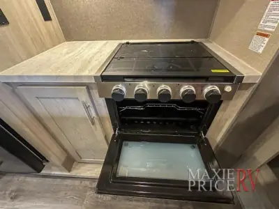 2022 Coachmen Catalina Legacy 333RETS photo 19