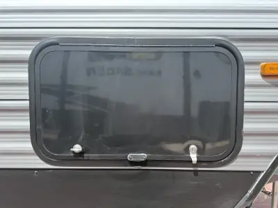 2027 Coachmen Catalina Legacy Edition 343BHTS 2 Queen Beds photo 72