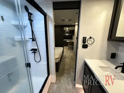 2025 Forest River Rockwood Signature 8263MBR photo 35