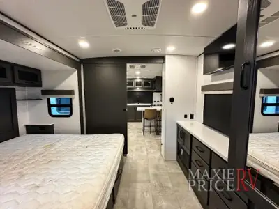 2025 Forest River Rockwood Signature 8263MBR photo 29