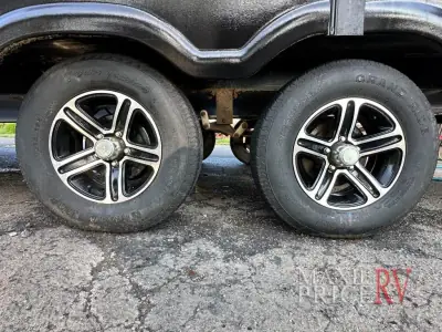 2014 R-Vision Trail-Lite Crossover 210RB photo 10