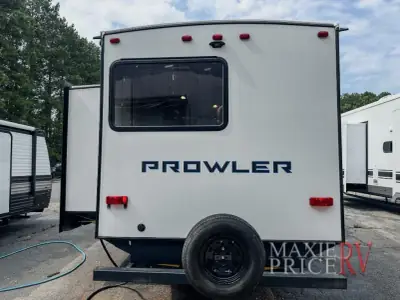 2023 Heartland Prowler 320SBH photo 6