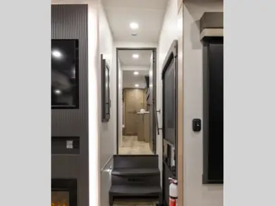 2027 Forest River Rockwood Signature 404SRK photo 42