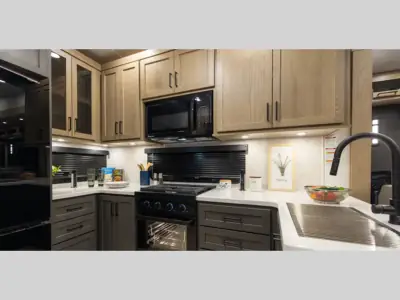 2027 Forest River Rockwood Signature 404SRK photo 41