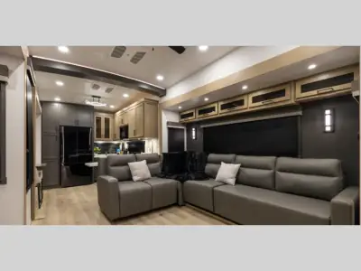 2027 Forest River Rockwood Signature 404SRK photo 43