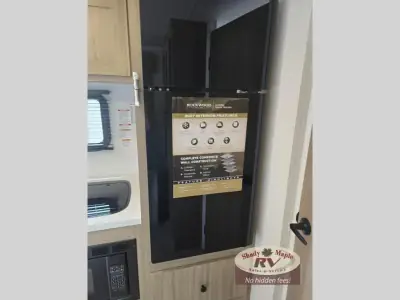 2027 Forest River Rockwood GEO Pro G17SLE photo 16