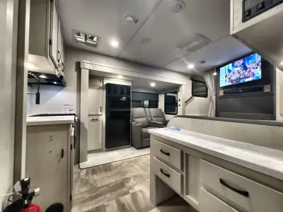2026 Coachmen Chaparral 218SE photo 8