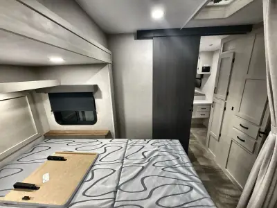 2026 Coachmen Chaparral 218SE photo 25