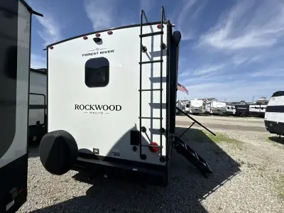 2026 Forest River Rockwood Mini Lite 2511S photo 15