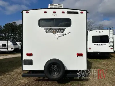 2023 Forest River Wildwood 29VBUDX photo 8