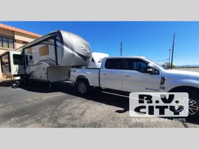 2020 Jayco Pinnacle 32RLTS photo 4