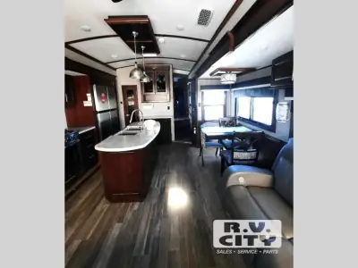 2020 Jayco Pinnacle 32RLTS photo 11