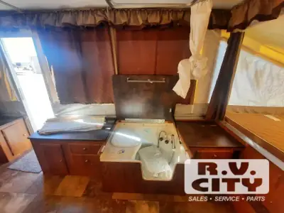 2013 Forest River Rockwood Freedom Series 232XR photo 8