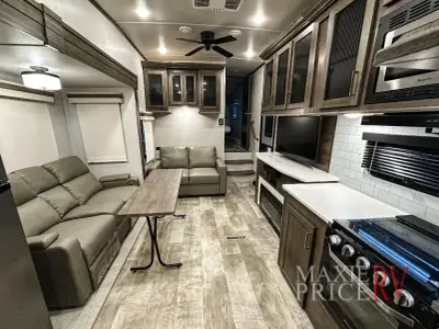 2022 Forest River Rockwood Ultra Lite 2891BH photo 38