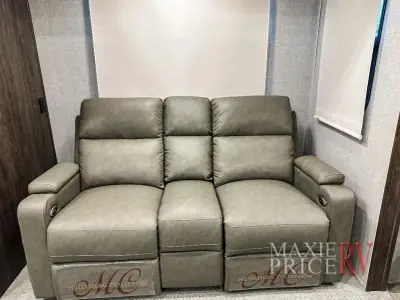 2022 Forest River Rockwood Ultra Lite 2891BH photo 18