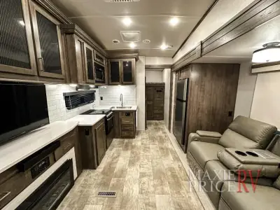 2022 Forest River Rockwood Ultra Lite 2891BH photo 14