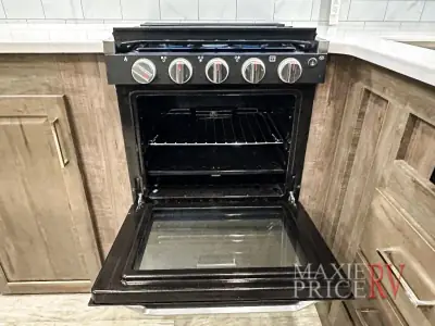2022 Forest River Rockwood Ultra Lite 2891BH photo 25