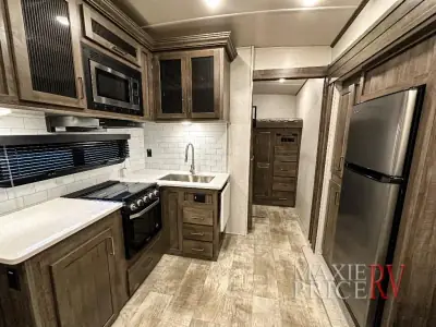 2022 Forest River Rockwood Ultra Lite 2891BH photo 23