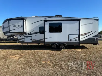 2022 Forest River Rockwood Ultra Lite 2891BH photo 10