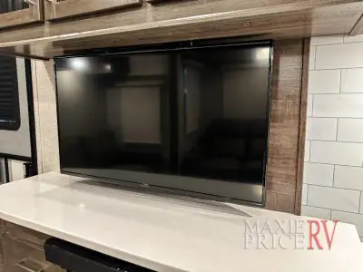 2022 Forest River Rockwood Ultra Lite 2891BH photo 21