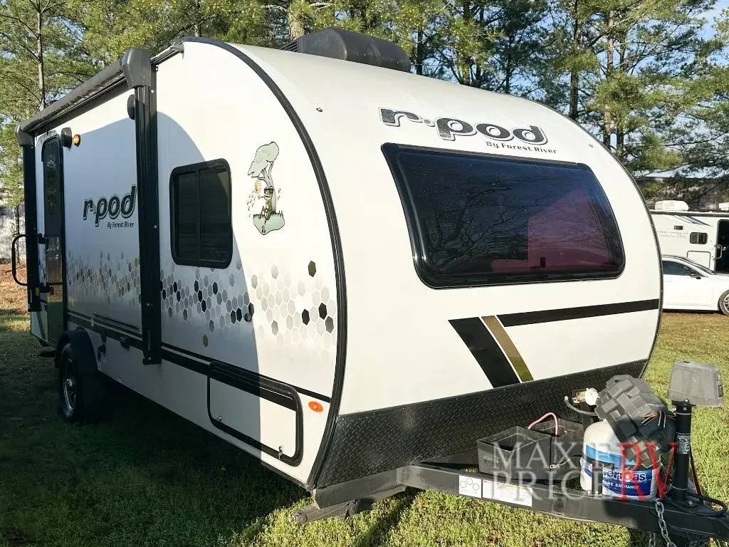 2022 Forest River R Pod RP-196 exterior
