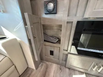 2026 Coachmen CATALINA LEGACY EDITION 343BHTSLE photo 26