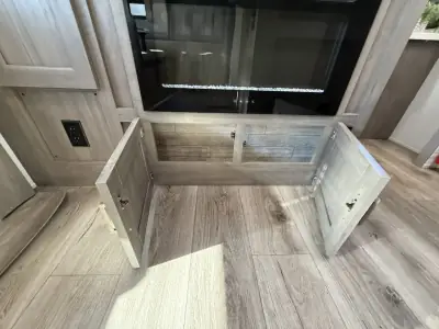 2026 Coachmen CATALINA LEGACY EDITION 343BHTSLE photo 27