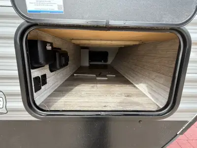 2026 Coachmen Catalina Summit Series 8 261BHS photo 54
