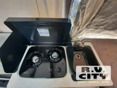 2022 Coachmen Clipper Camping Trailers 107LS photo 5