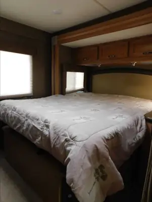 2016 Thor Freedom Elite 22FE photo 19