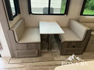 2026 Gulf Stream Envision Luxury Series 290RL photo 4