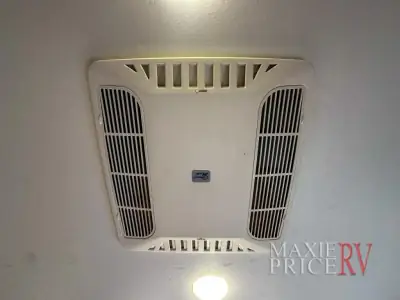 2017 K-Z Spree Connect C200RBT photo 35