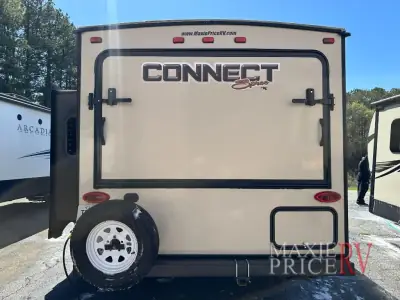 2017 K-Z Spree Connect C200RBT photo 4