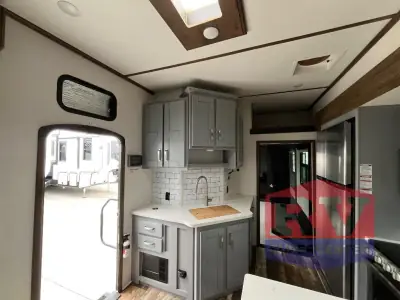 2020 Keystone Fuzion 429 photo 18