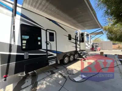 2020 Keystone Fuzion 429 photo 7