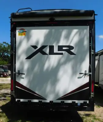 2022 Forest River XLR Nitro XLF351 photo 4