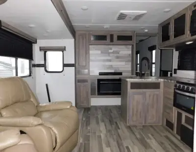 2023 Crossroads Zinger 340BH photo 8