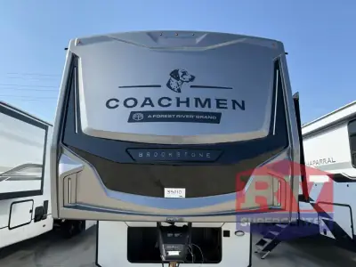 2025 Coachmen Brookstone 370RLLO photo 3