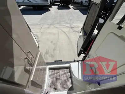 2020 Winnebago Travato 59KL photo 17