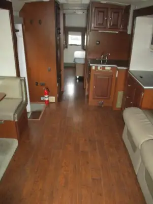2013 Phoenix Phoenix Cruiser 2910T photo 12