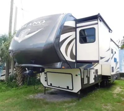 2018 Tiffin Motorhomes Vilano Vanleigh 320GK