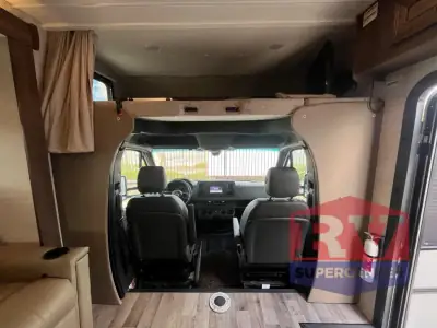 2022 Jayco Melbourne Prestige 24LP photo 19