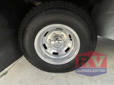2022 Jayco Melbourne Prestige 24LP photo 6
